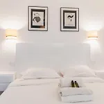Studio Refait A Neuf Montmartre - Paris 18 - 2P